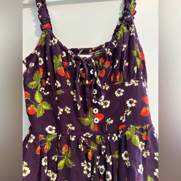 Urban Outfitters Tate Burgundy Strawberry Floral Romper - Picture 6 of 7